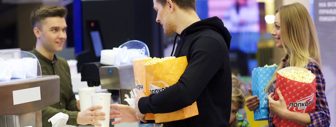 映画館バイト 受かりにくい 面接突破「レジ打ち経験の有無」